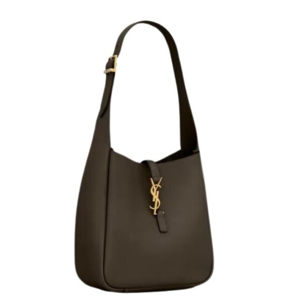 SAINT LAURENT LE 5 À 7 SUPPLE SMALL IN GRAINED LEATHER - Image 4
