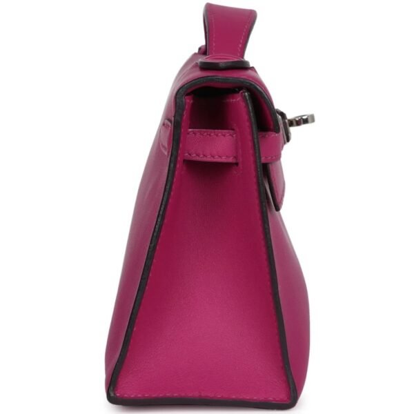 PRE-OWNED HERMÈS KELLY POCHETTE ROSE POURPRE SWIFT PALLADIUM HARDWARE - Image 4