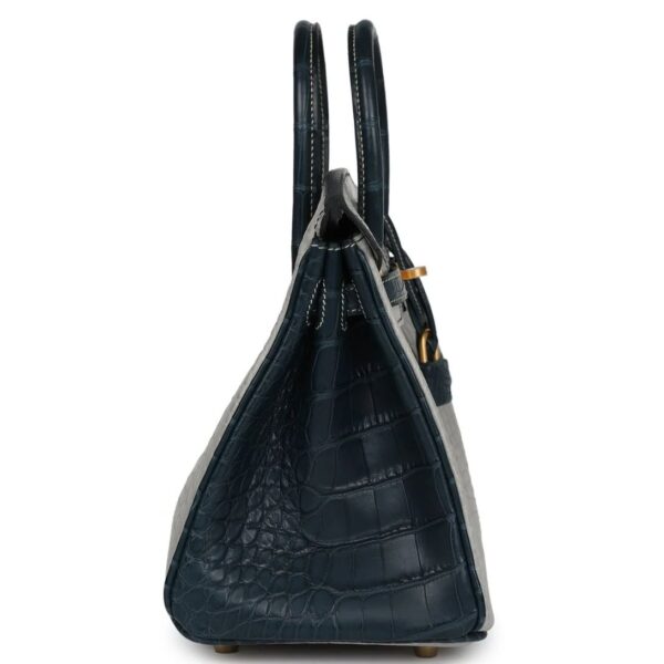 HERMÈS SPECIAL ORDER HSS BIRKIN 25 GRIS PERLE AND VERT ROUSSEAU MATTE ALLIGATOR BRUSHED GOLD HARDWARE - Image 4