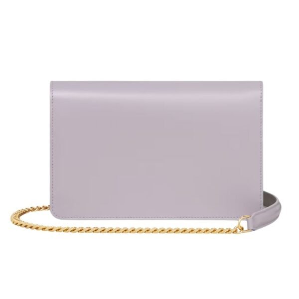 CELINE WALLET ON CHAIN MARGO IN SHINY CALFSKIN LIGHT LILAC - Image 15