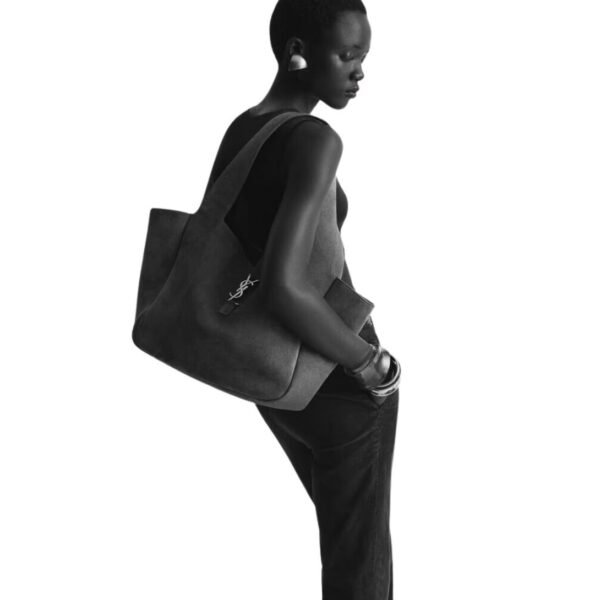 SAINT LAURENT LE 5 À 7 BEA IN SUEDE - Image 5