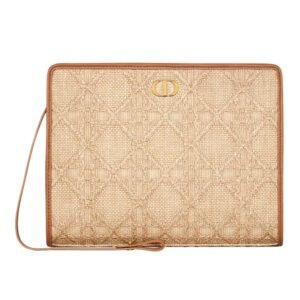 30 MONTAIGNE DEA POUCH