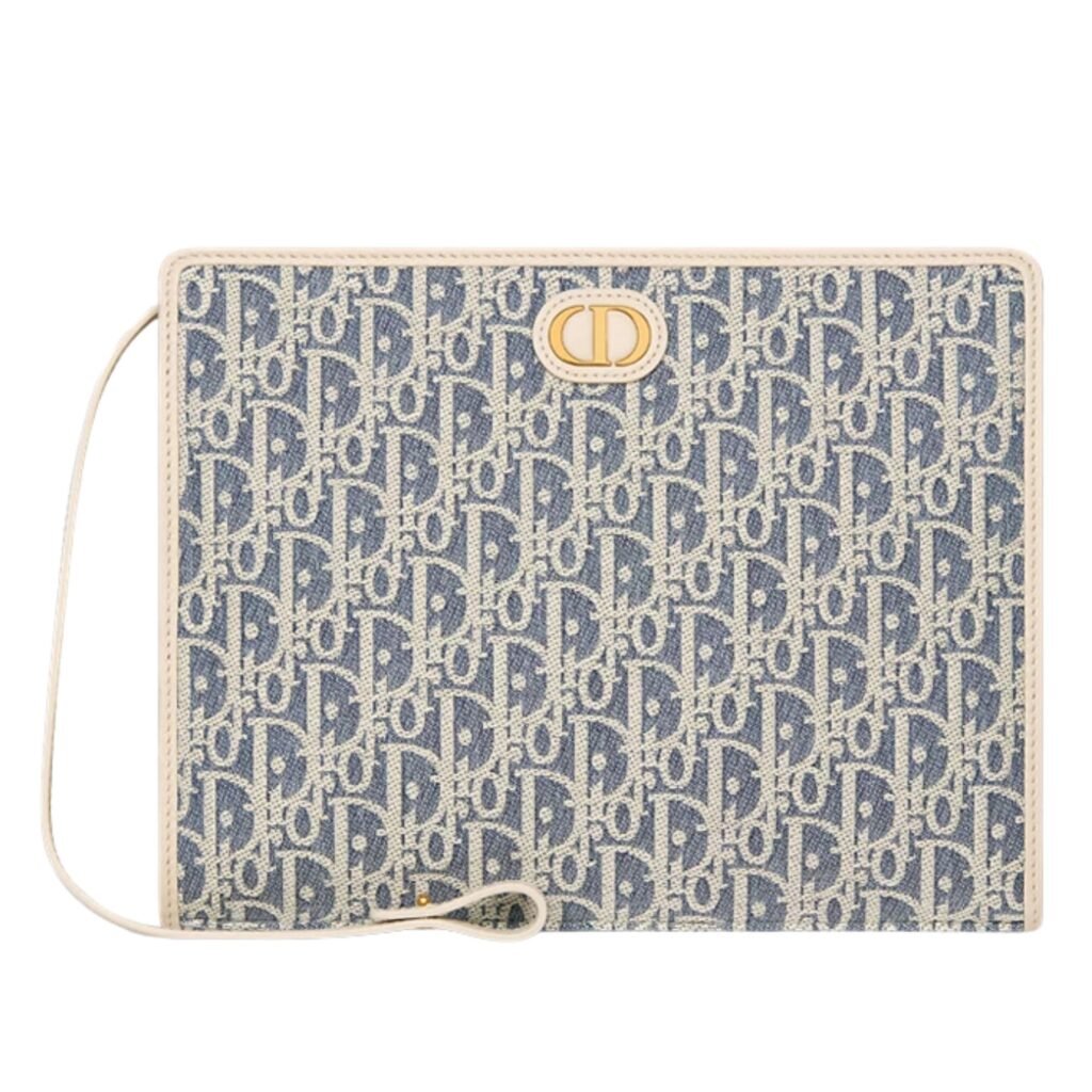 30 MONTAIGNE DEA POUCH