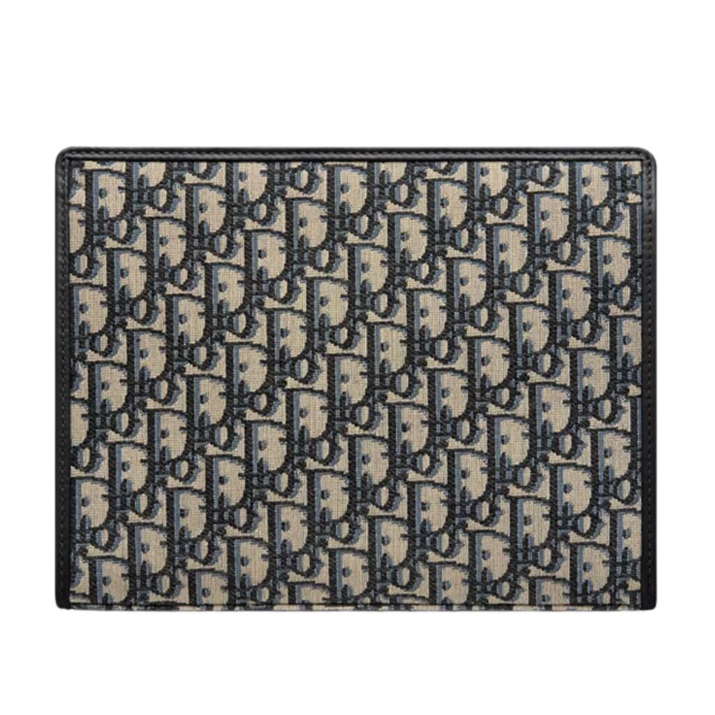 30 MONTAIGNE DEA POUCH