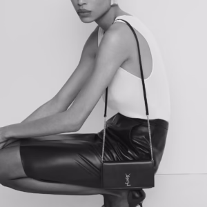 CASSANDRE PHONE HOLDER IN SMOOTH LEATHER