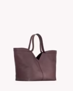 Y TOTE IN LEATHER
