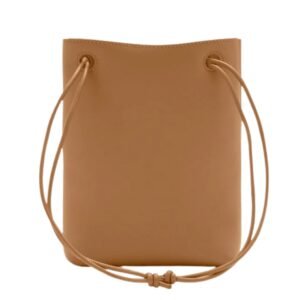 PEBBLE POUCH IN SMOOTH CALFSKIN