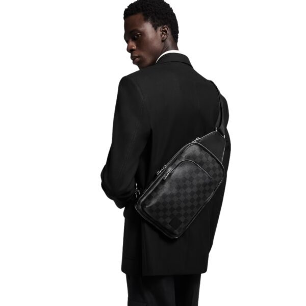 AVENUE SLINGBAG