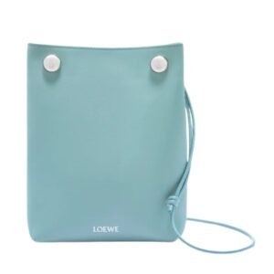 PEBBLE POUCH IN SMOOTH CALFSKIN