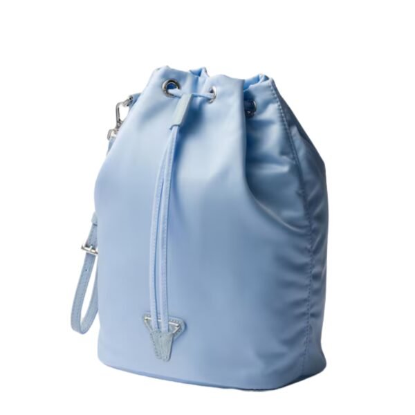 RE NYLON POUCH