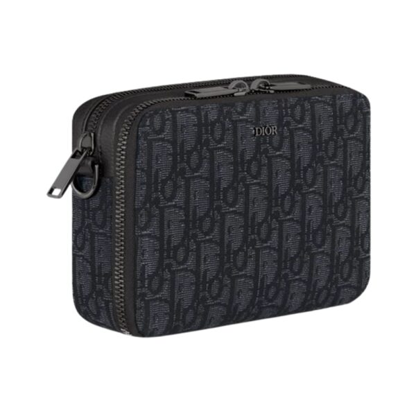 ZIPPED POUCH WITH STRAP