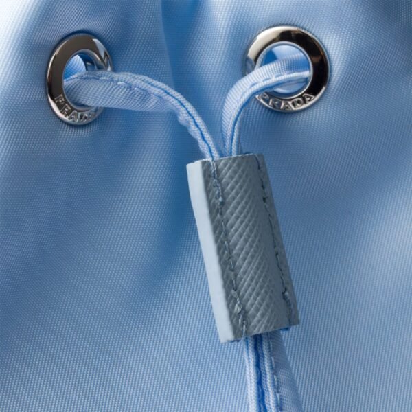 RE NYLON POUCH