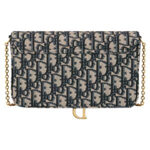 MEDIUM SADDLE POUCH WITH CHAIN