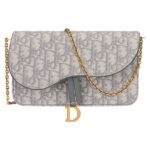MEDIUM SADDLE POUCH WITH CHAIN