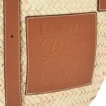 X PAULAS IBIZA BASKET BAG IN PALM LEAF WITH LEATHER HANDLES