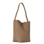 MEDIUM NS PARK TOTE BAG IN LEATHER