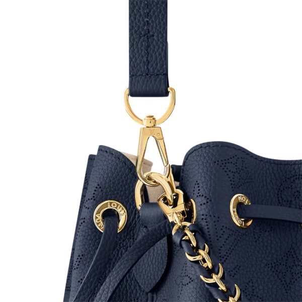 BELLA TOTE