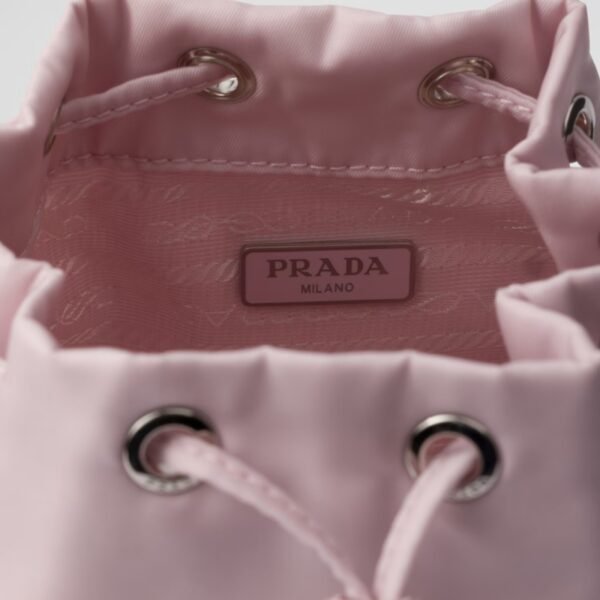 RE NYLON POUCH