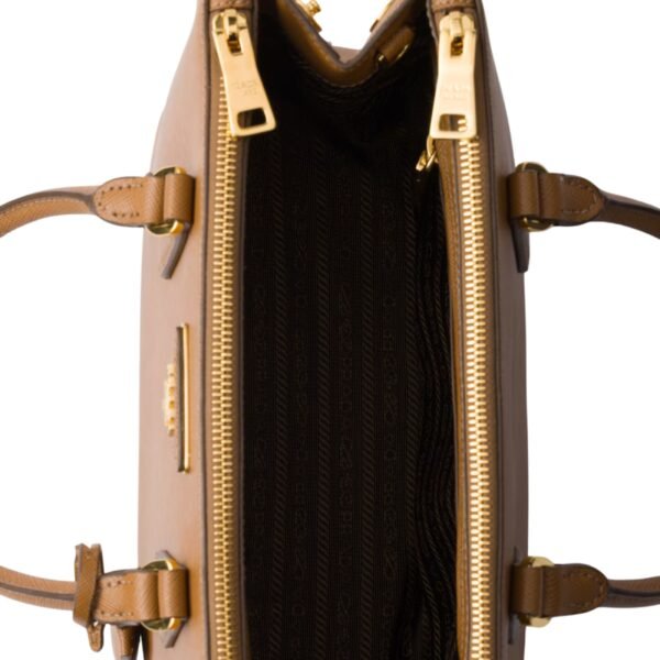 MEDIUM PRADA GALLERIA SAFFIANO LEATHER BAG