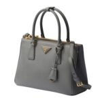 MEDIUM PRADA GALLERIA SAFFIANO LEATHER BAG