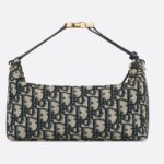 MEDIUM DIORTRAVEL NOMAD POUCH