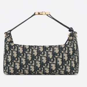 MEDIUM DIORTRAVEL NOMAD POUCH
