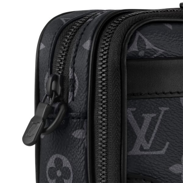 ALPHA WEARABLE WALLET