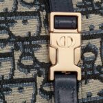 MEDIUM DIORTRAVEL NOMAD POUCH