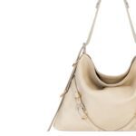 MEDIUM VOYOU BAG IN LEATHER