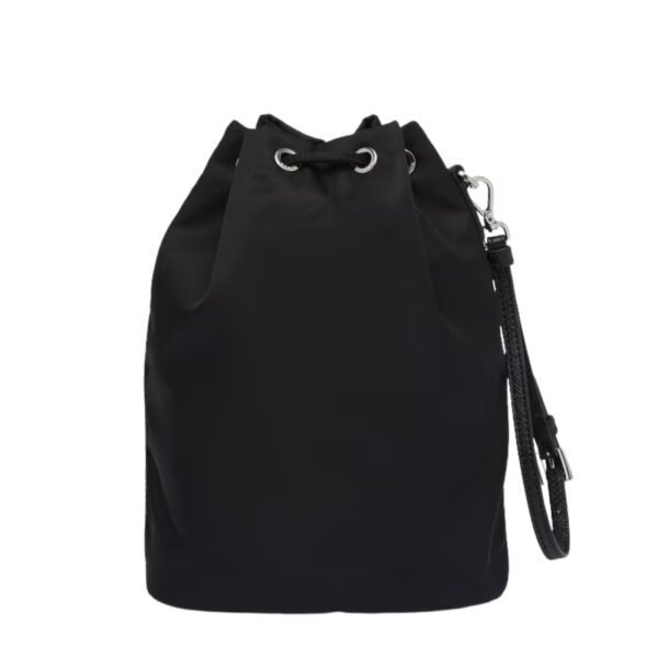 RE NYLON POUCH