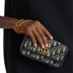 SMALL MISS CARO POUCH WITH CHAIN