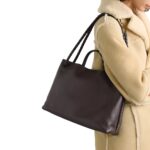 ANDIAMO MEDIUM LEATHER TOTE