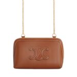 CLUTCH ON CHAIN CUIR TRIOMPHE IN SMOOTH CALFSKIN