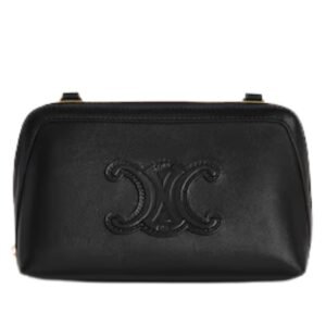 CLUTCH ON CHAIN CUIR TRIOMPHE IN SMOOTH CALFSKIN