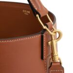 MEDIUM BUCKET LOUISE IN SMOOTH CALFSKIN