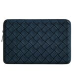 ZIPPED POUCH