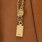 SPIN MEDIUM TOTE BAG IN LEATHER