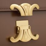 CLASSIQUE TRIOMPHE BAG IN SHINY CALFSKIN