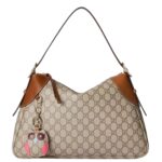GG EMBLEM LARGE SHOULDER BAG
