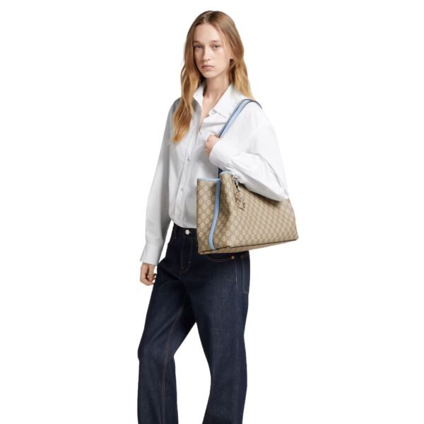GG EMBLEM LARGE TOTE BAG