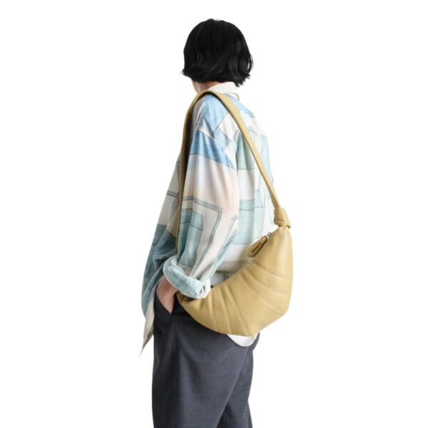 SMALL CROISSANT BAG