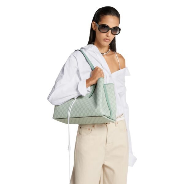 GG EMBLEM LARGE TOTE BAG