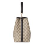 GG EMBLEM MEDIUM BUCKET BAG