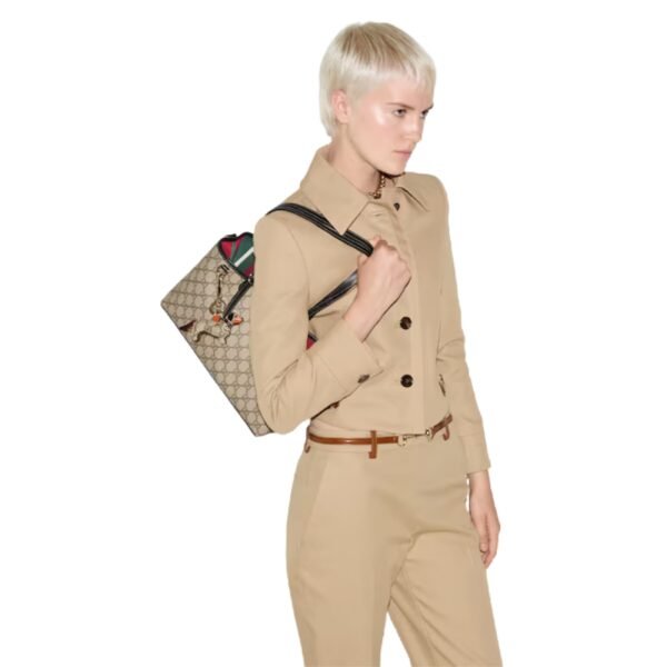 GG EMBLEM MEDIUM TOTE BAG