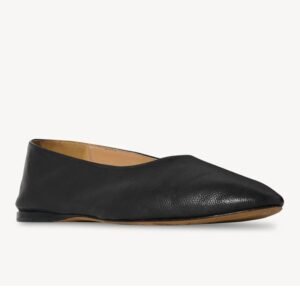 THE ROW AWAR FLAT SHOE IN LEATHER