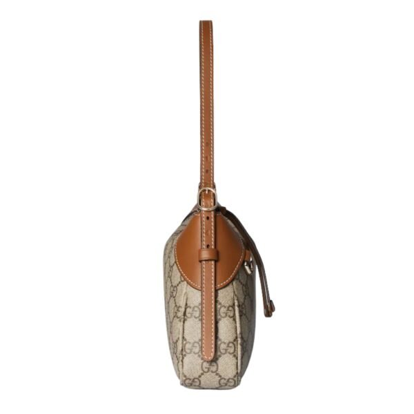 GG EMBLEM SMALL SHOULDER BAG