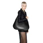 GUCCI B LARGE SHOULDER BAG