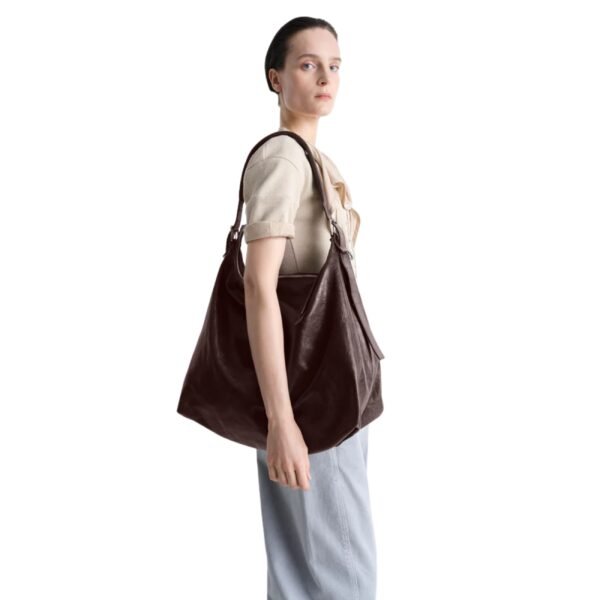 BELTED HOBO BAG