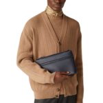LORO PIANA EXTRA POUCH L29