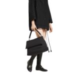 GG CANVAS LARGE CROSSBODY BAG